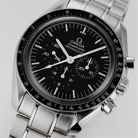 omega seamaster professional moonwatch|omega moonwatch first in space.